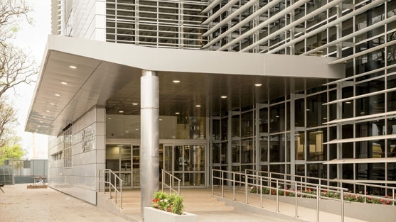 102 - CENTRO INTEGRAL DE SALUD LA BANDA | ArquiSalud : Guth-Irigoyen-Monza