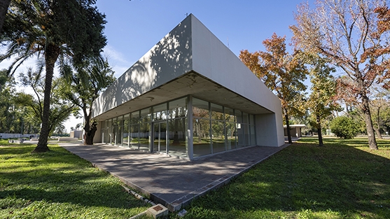 108 - CENTRO DE REHABILITACIÓN PILAR | ArquiSalud : Guth-Irigoyen-Monza